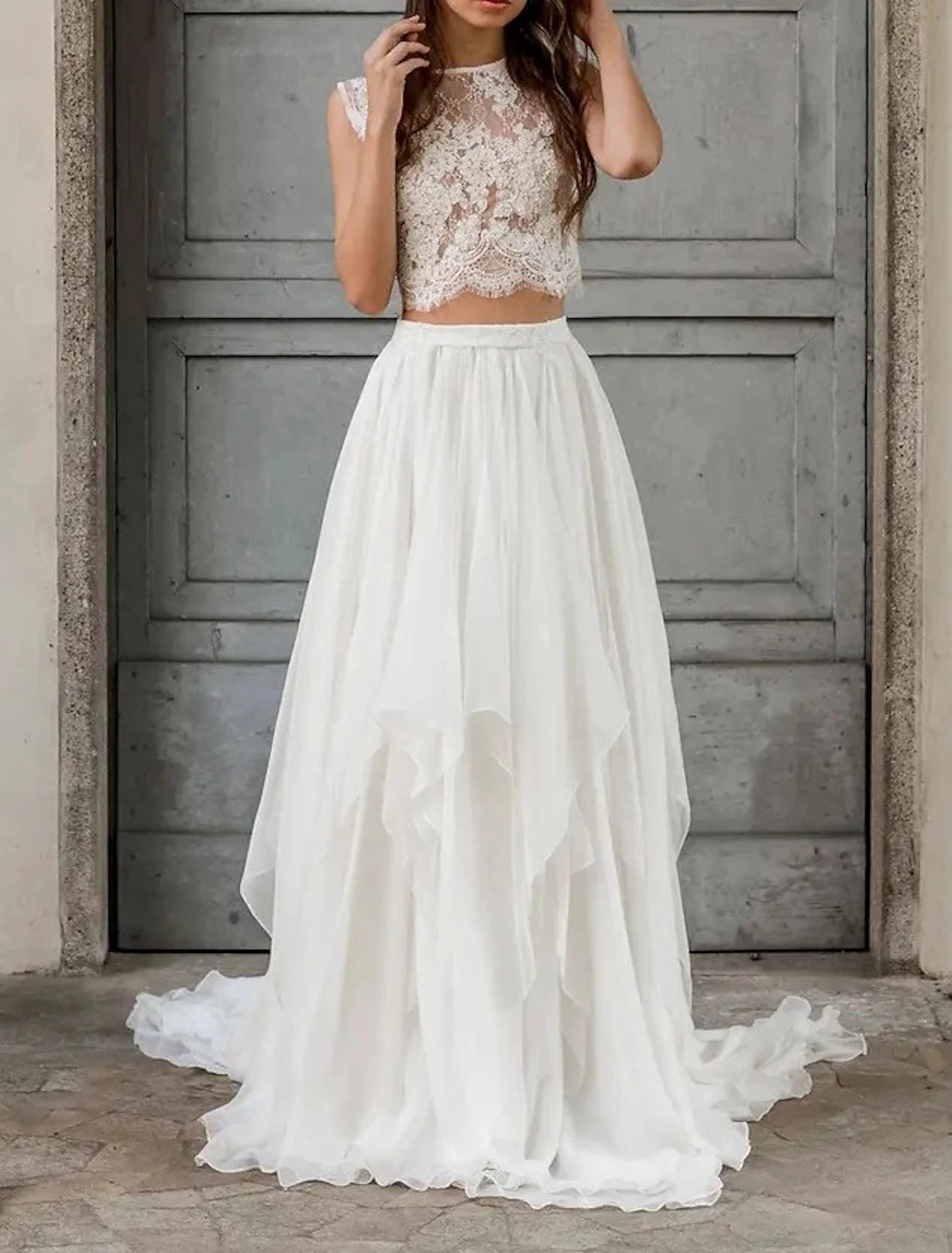 Wholesale Boho Wedding Dresses Two Piece Scoop Neck Sleeveless Court Train Chiffon Bridal Suits Bridal Gowns With Appliques Solid Color Summer Fall Wedding Party